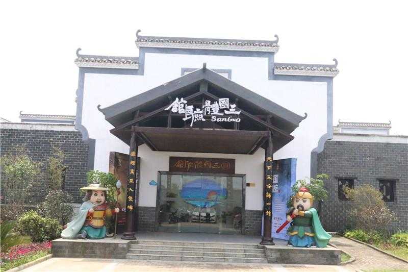 景區(qū)標識設計中，內(nèi)部結構布局應該怎么做？