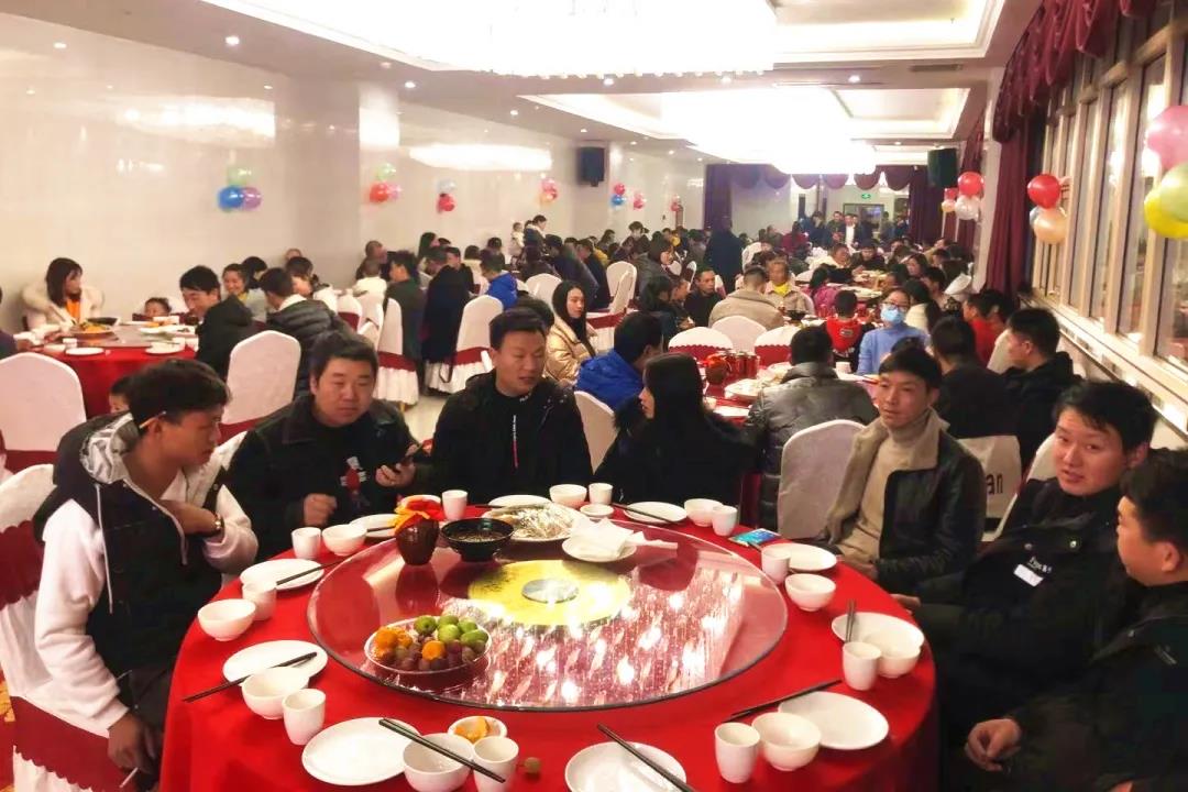 佳歌集成灶云南昭通專賣店火熱開業(yè)，燃爆全城！