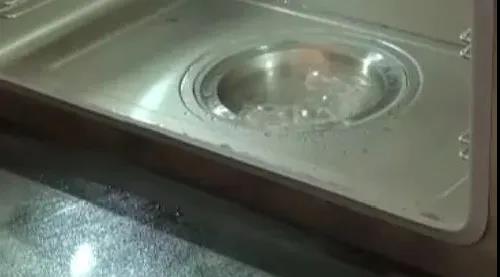 廚房裝聲控燈，不如裝佳歌蒸烤消一體集成灶！