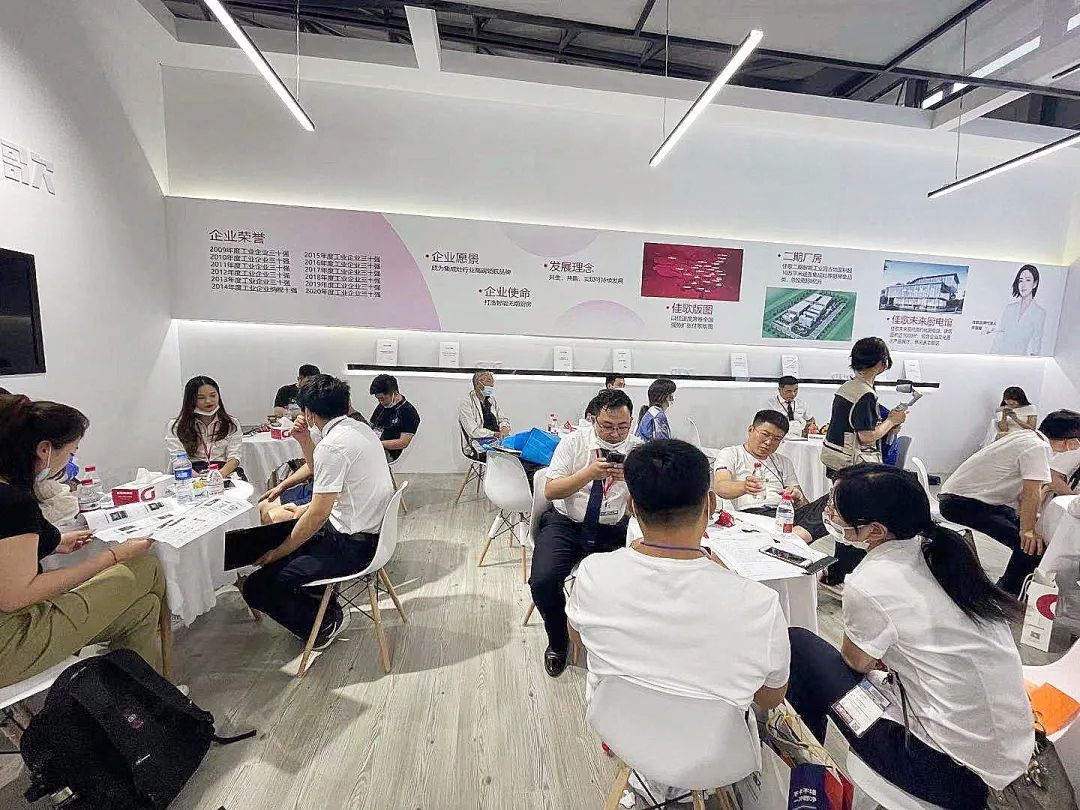 【2021上海國際廚衛(wèi)展】偶像派？實(shí)力派？佳歌集成灶攜新品再度重塑行業(yè)新標(biāo)準(zhǔn)！